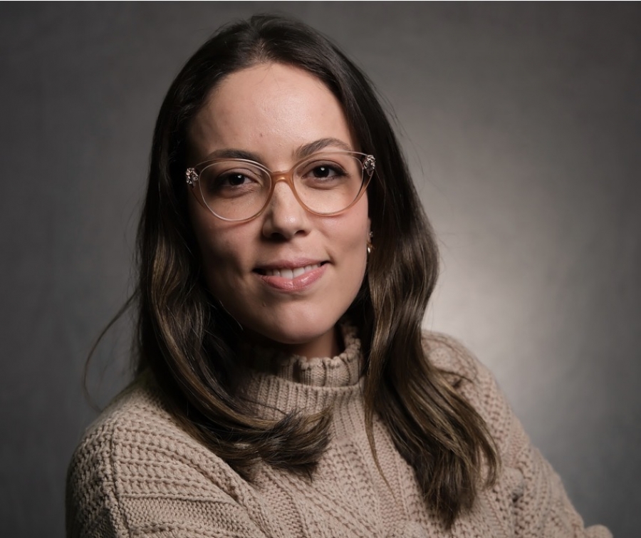 Impacto das antraciclinas no câncer de mama inicial, linfonodo negativo, HR positivo/HER2 negativo de alto risco genômico.